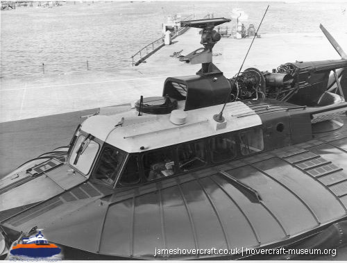 SRN5 with the Royal Navy -   (The <a href='http://www.hovercraft-museum.org/' target='_blank'>Hovercraft Museum Trust</a>).